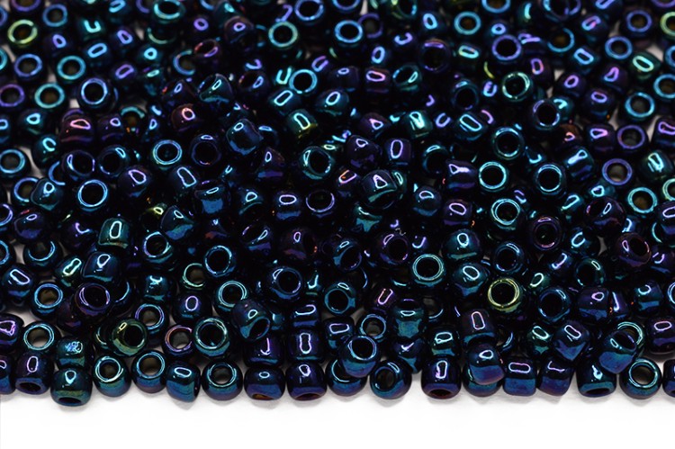 Бисер японский TOHO круглый 8/0 #0082 туманность, металлизированный, 10 грамм Бисер японский TOHO круглый 8/0 #0082 туманность, металлизированный, 10 грамм