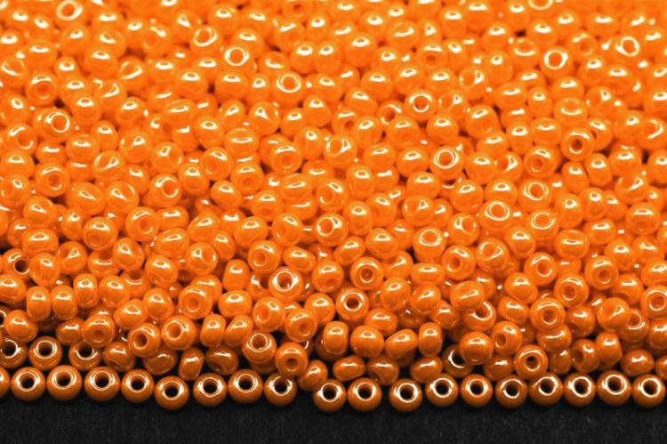 ОПТ Бисер чешский PRECIOSA круглый 10/0 98110 оранжевый непрозрачный блестящий, 1 сорт, 500 грамм ОПТ Бисер чешский PRECIOSA круглый 10/0 98110 оранжевый непрозрачный блестящий, 1 сорт, 500 грамм