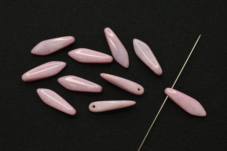 Бусины Dagger beads 16х5мм, отверстие 0,8мм, цвет 03000/14494 лиловый глянцевый, 736-097, 10шт Бусины Dagger beads 16х5мм, отверстие 0,8мм, цвет 03000/14494 лиловый глянцевый, 736-097, 10шт