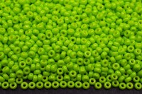 Бисер японский MIYUKI круглый 11/0 #4471 неоновый зеленый, непрозрачный Duracoat, 10 грамм