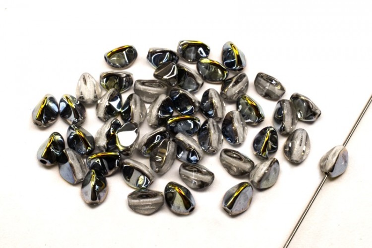 Бусины Pinch beads 5х3мм, отверстие 0,8мм, цвет 00030/28001 хрусталь/Marea, 755-035, 10г (около 117шт) Бусины Pinch beads 5х3мм, отверстие 0,8мм, цвет 00030/28001 хрусталь/Marea, 755-035, 10г (около 117шт)