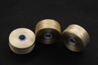 Нить для бисера S-Lon, размер D, цвет dark cream, нейлон, 1030-402, катушка около 71м