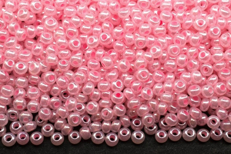 Бисер чешский PRECIOSA круглый 10/0 37173 розовый непрозрачный, 20 грамм Бисер чешский PRECIOSA круглый 10/0 37173 розовый непрозрачный, 20 грамм