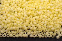 Бисер японский MIYUKI Delica цилиндр 11/0 DB-1511 светло-желтый, матовый непрозрачный, 5 грамм