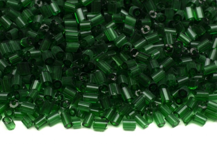 Бисер китайский рубка размер 11/0, цвет 0007В зеленый, прозрачный, 85г Бисер китайский рубка размер 11/0, цвет 0007В зеленый, прозрачный, 85г