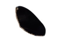 Срез Агата природного, оттенок чёрный, 65х31х4мм, отверстие 2мм, 37-393, 1шт