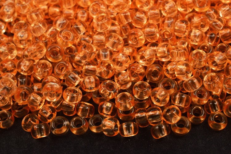 Бисер чешский PRECIOSA круглый 10/0 01284 оранжевый прозрачный, 1 сорт, 50г Бисер чешский PRECIOSA круглый 10/0 01284 оранжевый прозрачный, 1 сорт, 50г