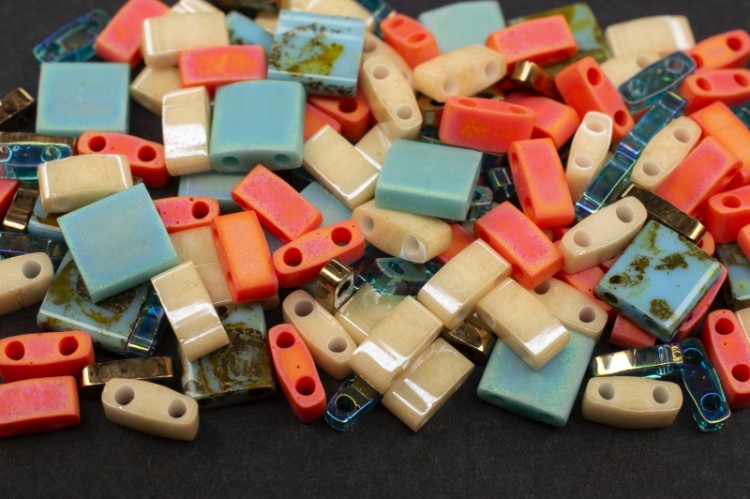 Бисер японский MIYUKI TILA MIX211 микс Turquoise Dreams, 5 грамм Бисер японский MIYUKI TILA MIX211 микс Turquoise Dreams, 5 грамм