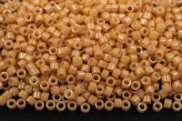 Бисер японский MIYUKI Delica цилиндр 11/0 DB-0208 темно-бежевый, непрозрачный, 5 грамм