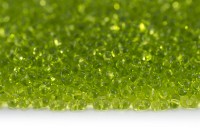 Бисер чешский PRECIOSA Фарфаль 2х4мм, 50220 салатовый, прозрачный 50г