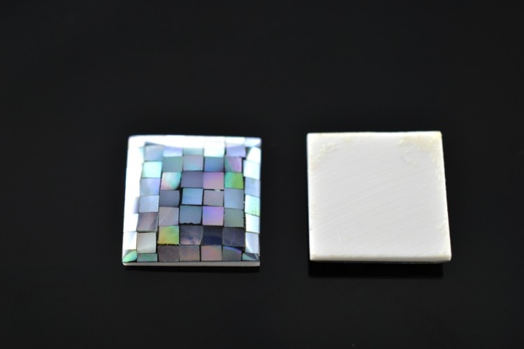 Кабошон из перламутра квадратный 14х14х3мм, цвет серый, 2007-006, 1шт Кабошон из перламутра квадратный 14х14х3мм, цвет серый, 2007-006, 1шт