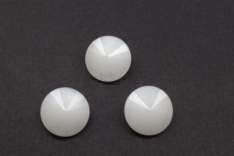 Риволи Matubo 12mm Czech Glass, цвет RV014 Alabaster, 12-RV014, 1шт Риволи Matubo 12mm Czech Glass, цвет RV014 Alabaster, 12-RV014, 1шт