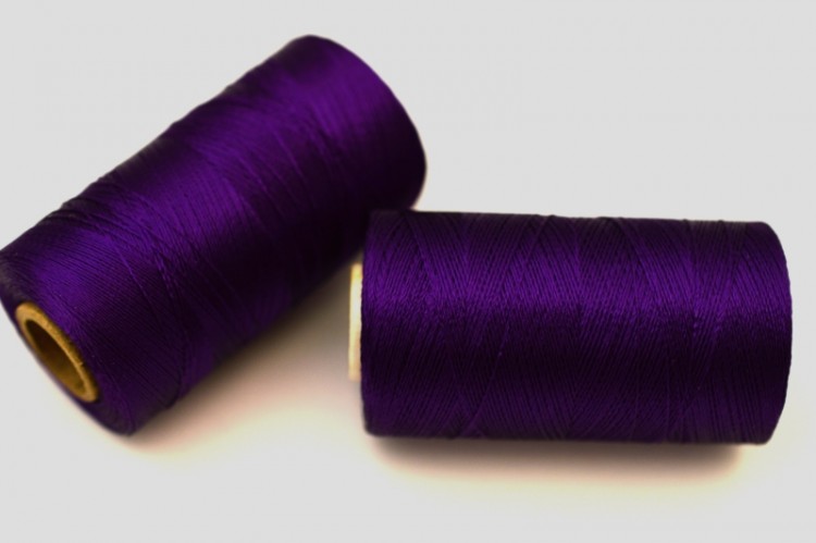 Нитки Doli для кистей и вышивки, цвет 0720 фиолетовый, 100% вискоза, 500м, 1шт Нитки Doli для кистей и вышивки, цвет 0720 фиолетовый, 100% вискоза, 500м, 1шт