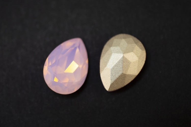 Кристалл Капля 18х13мм, цвет Rose Water Opal Premium, стекло, 26-078, 1шт Кристалл Капля 18х13мм, цвет Rose Water Opal Premium, стекло, 26-078, 1шт