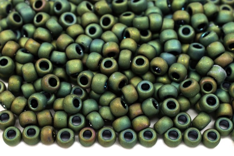 Бисер японский TOHO круглый 8/0 #0710 водолей, матовый, 10 грамм Бисер японский TOHO круглый 8/0 #0710 водолей, матовый, 10 грамм