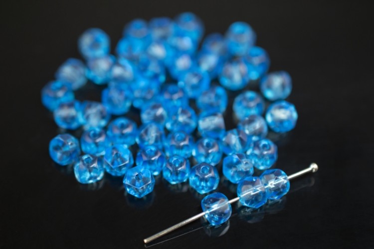 Бусины Hill beads 6мм, отверстие 0,5мм, цвет 00030/01134 голубой прозрачный, 722-003, 10г (около 50шт) Бусины Hill beads 6мм, отверстие 0,5мм, цвет 00030/01134 голубой прозрачный, 722-003, 10г (около 50шт)