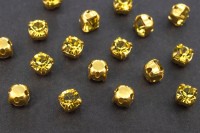 Шатоны Preciosa Maxima 4мм в оправе, цвет yellow DF/gold, 63-196, 10шт