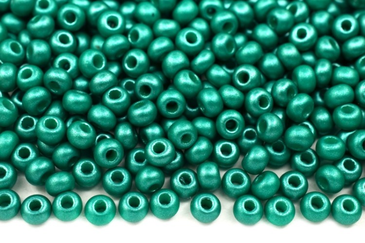 Бисер чешский PRECIOSA круглый 8/0 22017 изумрудно-зеленый, PermaLux, 50г Бисер чешский PRECIOSA круглый 8/0 22017 изумрудно-зеленый, PermaLux, 50г