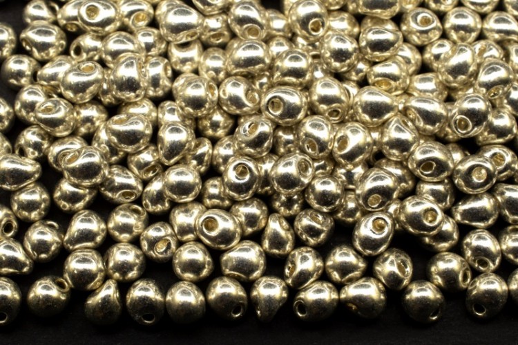 Бисер MIYUKI Drops 3,4мм #0181 серебро, гальванизированный, 10 грамм Бисер MIYUKI Drops 3,4мм #0181 серебро, гальванизированный, 10 грамм