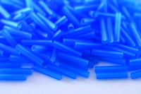 Бисер японский TOHO Bugle стеклярус 9мм #0003CF темный аквамарин, матовый прозрачный, 5 грамм