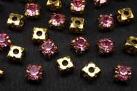Шатоны Astra 6мм пришивные в оправе, цвет 06 светло-розовый/золото, стекло/латунь, 62-144, 40шт