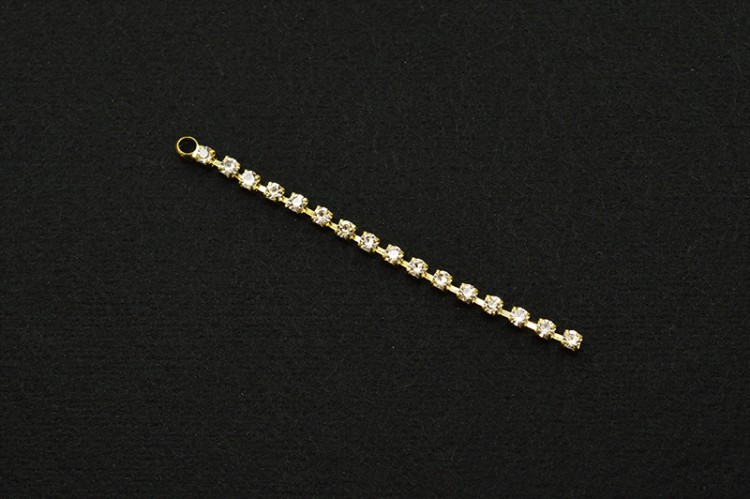 Стразовая цепь с петелькой, звено 2,0х2,0мм, отверстие 2мм, цвет прозрачный/золото, латунь, 47-062, 5см (около 16 страз) Стразовая цепь с петелькой, звено 2,0х2,0мм, отверстие 2мм, цвет прозрачный/золото, латунь, 47-062, 5см (около 16 страз)