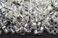 Бисер японский TOHO Hexagon шестиугольный 8/0 #0021 хрусталь, серебряная линия внутри, 5 грамм