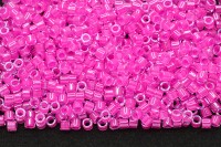 Бисер японский MIYUKI Delica цилиндр 10/0 DBM-2037 яркая фуксия, luminous, 5 грамм