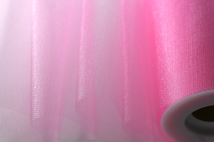 Фатин средней жесткости, ширина 15см, цвет розовый, 100% нейлон, 1035-004, 1 метр Фатин средней жесткости, ширина 15см, цвет розовый, 100% нейлон, 1035-004, 1 метр