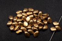 Бусины Gekko 3х5мм, отверстие 0,8мм, цвет 01710 светлое золото матовый металлик, 724-042, 5г (около 85шт)