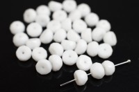 Бусины Hill beads 8мм, отверстие 0,5мм, цвет 03000 белый, 722-014, 10г (около 25шт)