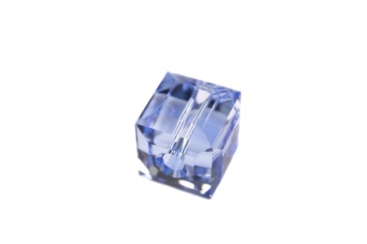 Бусина куб Swarovski 5601 #211 6мм Light Sapphire, 5601-6-211, 1шт Бусина куб Swarovski 5601 #211 6мм Light Sapphire, 5601-6-211, 1шт