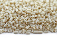 Бисер японский TOHO Bugle стеклярус 3мм #0051 светло-бежевый, непрозрачный, 5 грамм