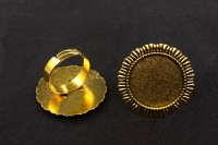 Основа для кольца 17мм (регулируется) с площадкой под кабошон 20мм, цвет античное золото, сплав металлов, 15-012, 1шт