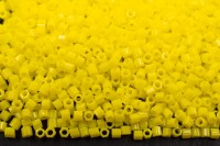 Бисер японский TOHO Hexagon шестиугольный 15/0 #0042 одуванчик, непрозрачный, 5 грамм