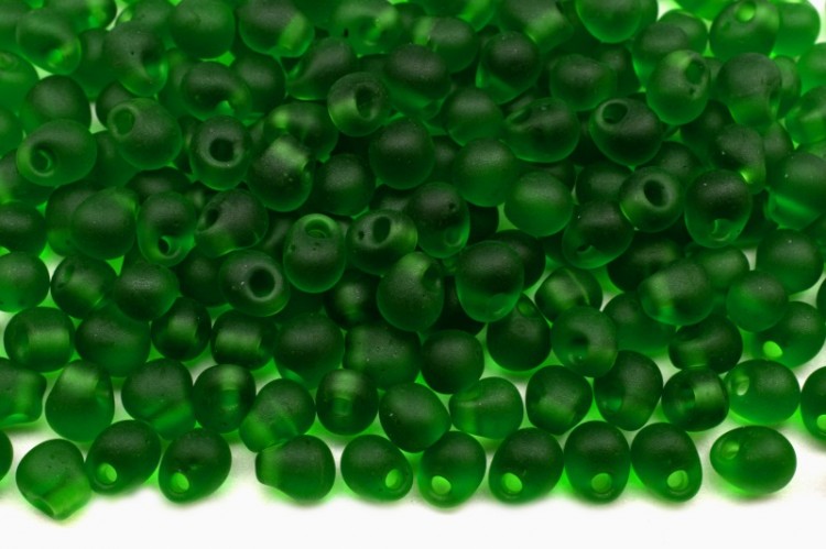 Бисер MIYUKI Drops 3,4мм #0146F зеленый, матовый прозрачный, 10 грамм Бисер MIYUKI Drops 3,4мм #0146F зеленый, матовый прозрачный, 10 грамм