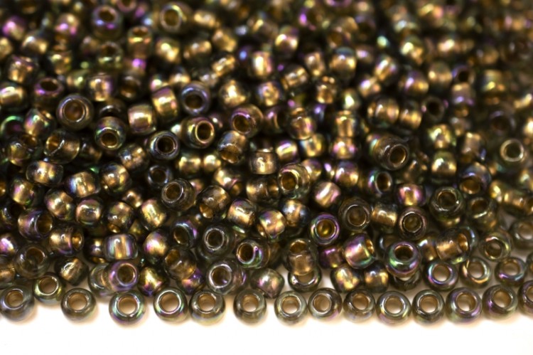 Бисер японский TOHO круглый 6/0 #0999 черный алмаз радужный, золотая линия внутри, 10 грамм Бисер японский TOHO круглый 6/0 #0999 черный алмаз радужный, золотая линия внутри, 10 грамм