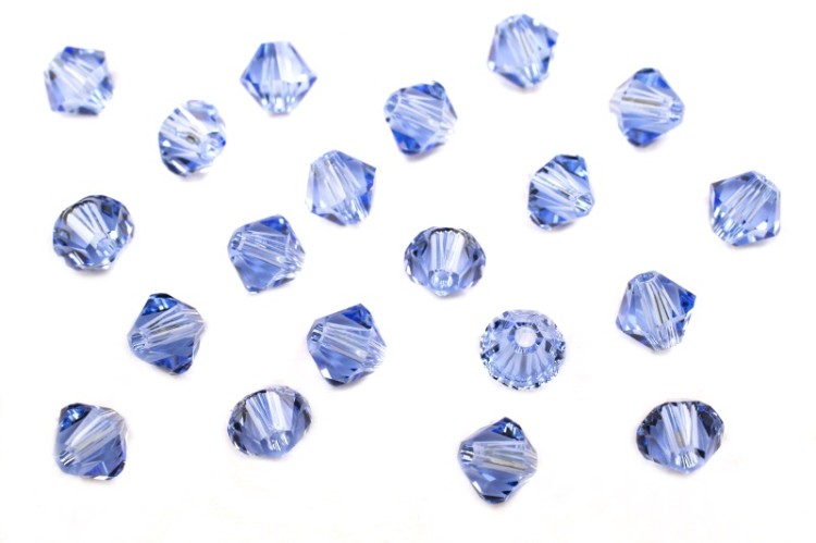 Бусина биконус Swarovski 5328 #211 4мм Light Sapphire, 5328-4-211, 20шт Бусина биконус Swarovski 5328 #211 4мм Light Sapphire, 5328-4-211, 20шт