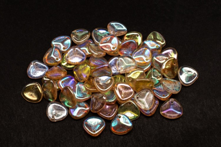 Бусины Rose Petal beads 8мм, отверстие 0,5мм, цвет 00030/98531 Crystal/Yellow Rainbow, 734-039, около 10г (около 50шт) Бусины Rose Petal beads 8мм, отверстие 0,5мм, цвет 00030/98531 Crystal/Yellow Rainbow, 734-039, около 10г (около 50шт)